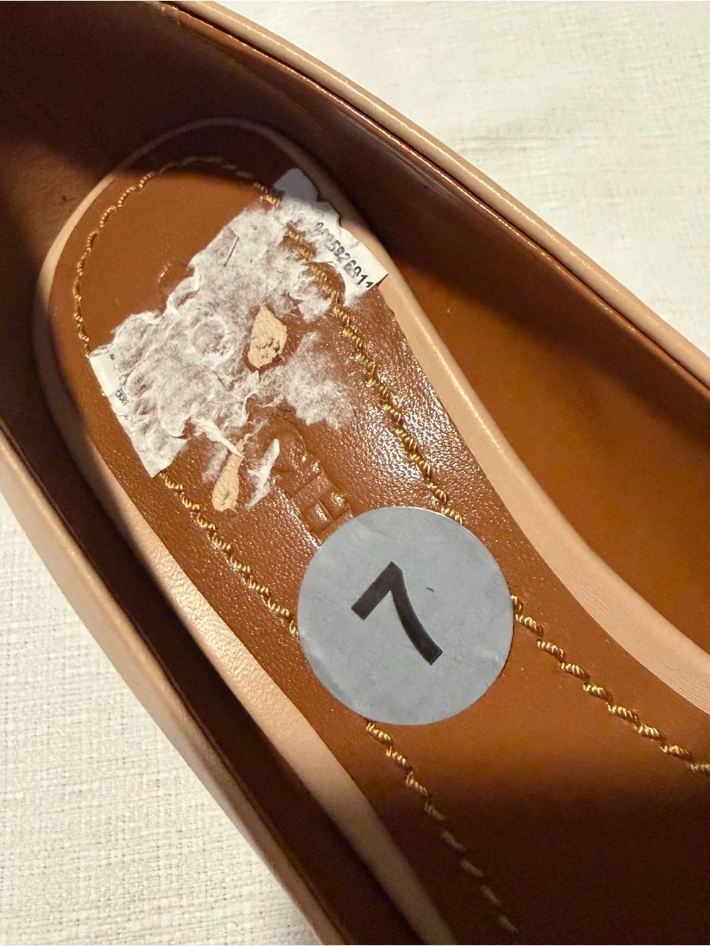 Coach Women's waverly signature bucle Nude Pointed-Toe Buckle Pumps 7B glam - Picture 4 of 9